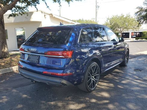 Used 2020 Audi Q7 3.0T Prestige w/ Prestige Package AWD/4WD image 5