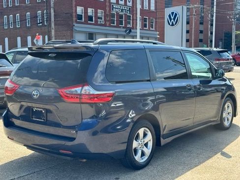 Used 2020 Toyota Sienna LE FWD image 6