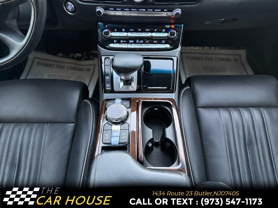 Used 2018 Genesis G90 5.0 Ultimate AWD/4WD image 31