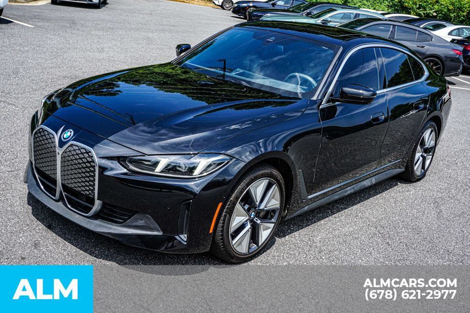 Used 2025 BMW i4 eDrive40 w/ Parking Assistance Package RWD image 15