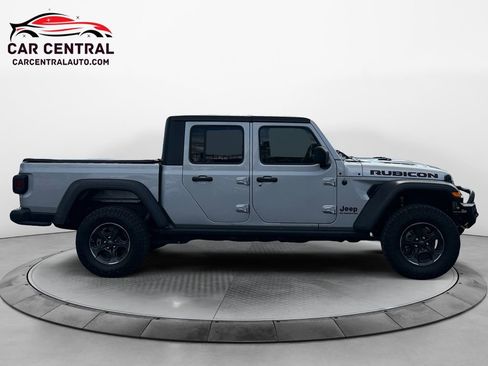 Used 2022 Jeep Gladiator Rubicon image 6