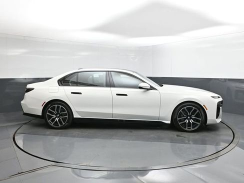 New 2026 BMW i7 eDrive50 w/ M Sport Package image 26