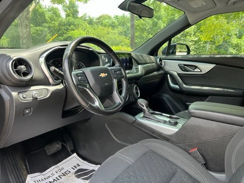 Used 2021 Chevrolet Blazer LT FWD image 9