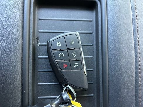 Used 2022 Chevrolet Tahoe High Country AWD/4WD image 39