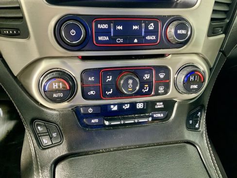 Used 2015 GMC Yukon XL Denali w/ Open Road Package image 26