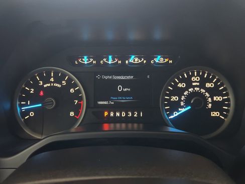 Used 2016 Ford F150 XLT w/ Equipment Group 301A Mid RWD image 15