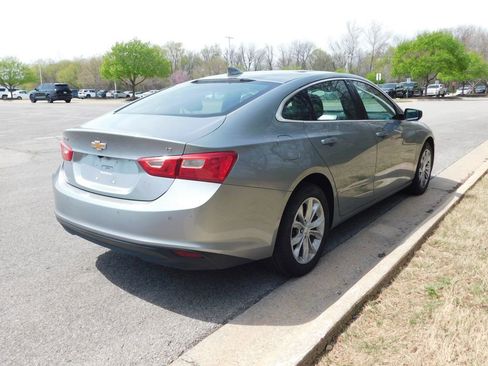 Used 2024 Chevrolet Malibu LT image 4