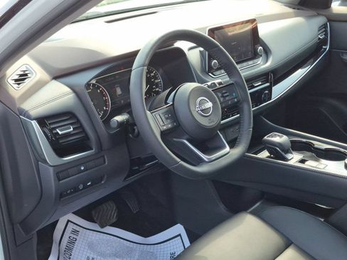 Certified 2023 Nissan Rogue SL AWD/4WD image 14