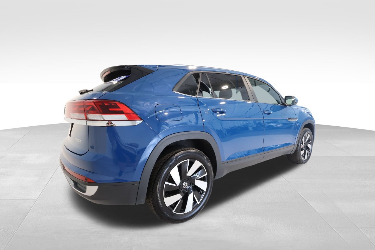 Used 2026 Volkswagen Atlas Cross Sport SE FWD image 4