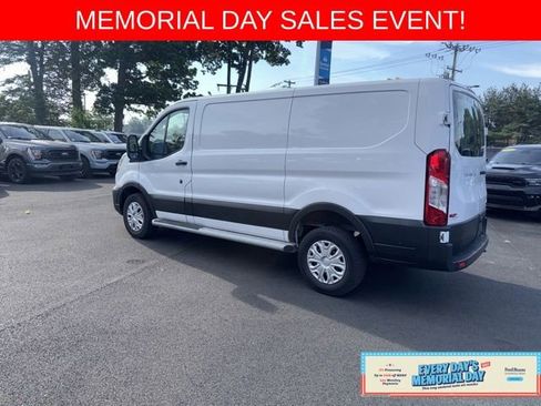 Used 2024 Ford Transit 250 Low Roof w/ Exterior Upgrade Package RWD image 5