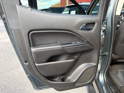 Used 2015 GMC Canyon SLE w/ SLE Convenience Package AWD/4WD image 25