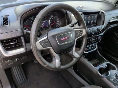 Used 2022 GMC Terrain SLE w/ Driver Convenience Package FWD image 14