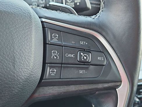 Used 2021 Jeep Grand Cherokee L Limited image 25