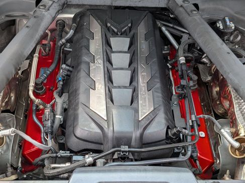 Used 2024 Chevrolet Corvette Stingray Premium Cpe w/ Z51 Performance Package RWD image 27