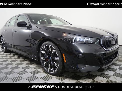 New 2026 BMW 540i xDrive 540i xDrive w/ Executive Package image 1