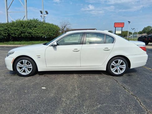 Used 2010 BMW 528i xDrive Sedan AWD/4WD image 5