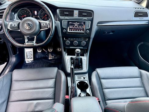 Used 2015 Volkswagen GTI SE w/ Lighting Package (SEL) FWD image 14