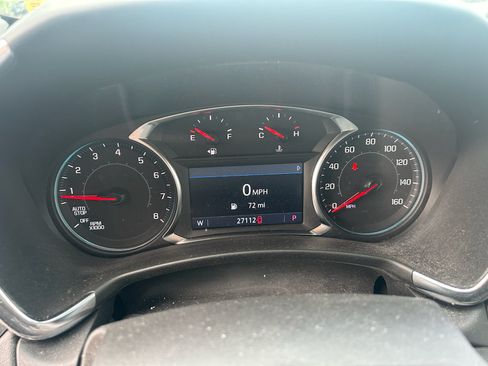 Used 2024 Chevrolet Equinox LT FWD image 10