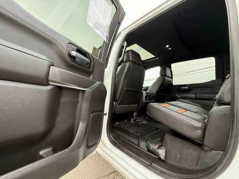 Used 2021 GMC Sierra 1500 AT4 w/ AT4 Value Package AWD/4WD image 24