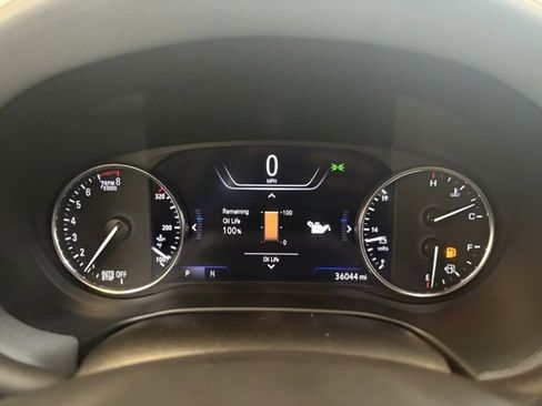 Used 2024 Buick Enclave Premium image 23