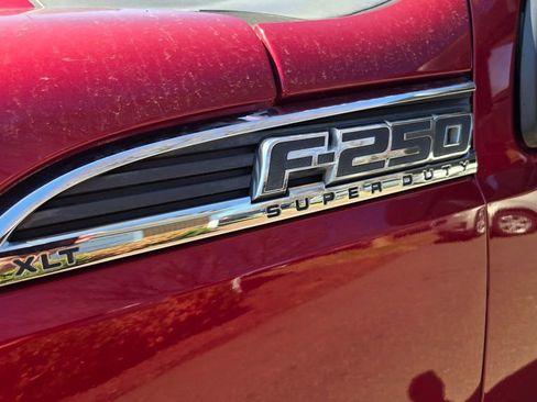 Used 2014 Ford F250 XLT image 9