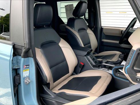 Used 2023 Ford Bronco Wildtrak AWD/4WD image 19