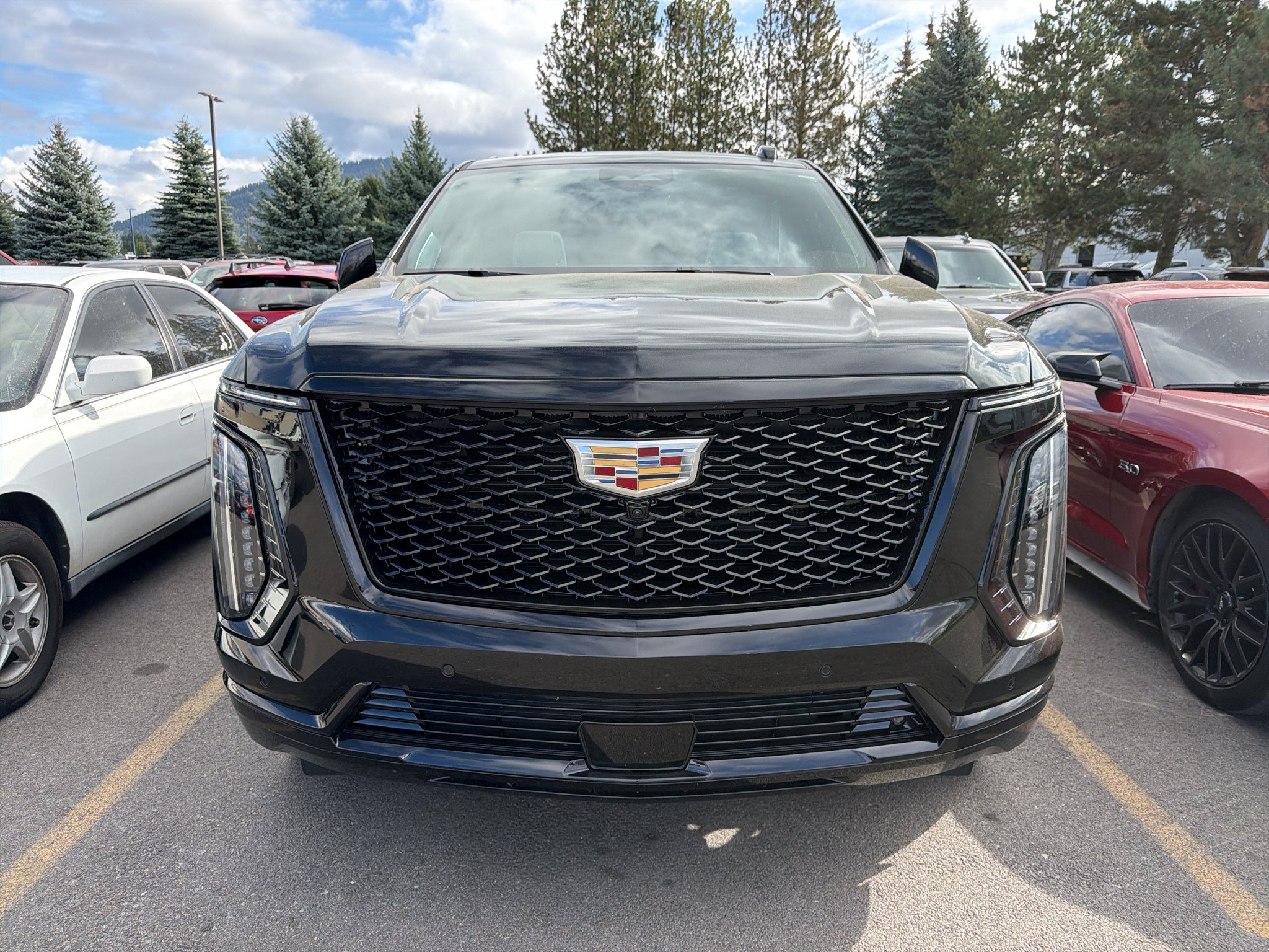 Certified 2025 Cadillac Escalade Sport Platinum AWD/4WD image 2