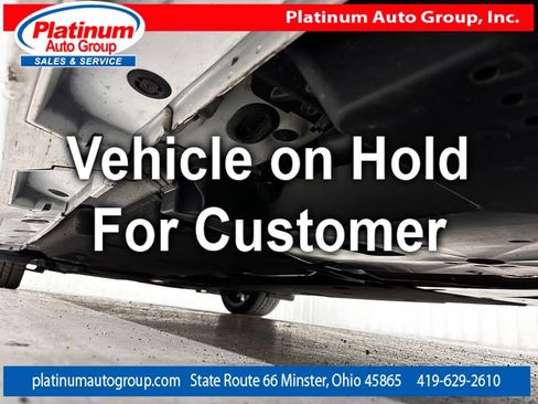 Used 2019 Toyota Avalon Touring FWD image 9