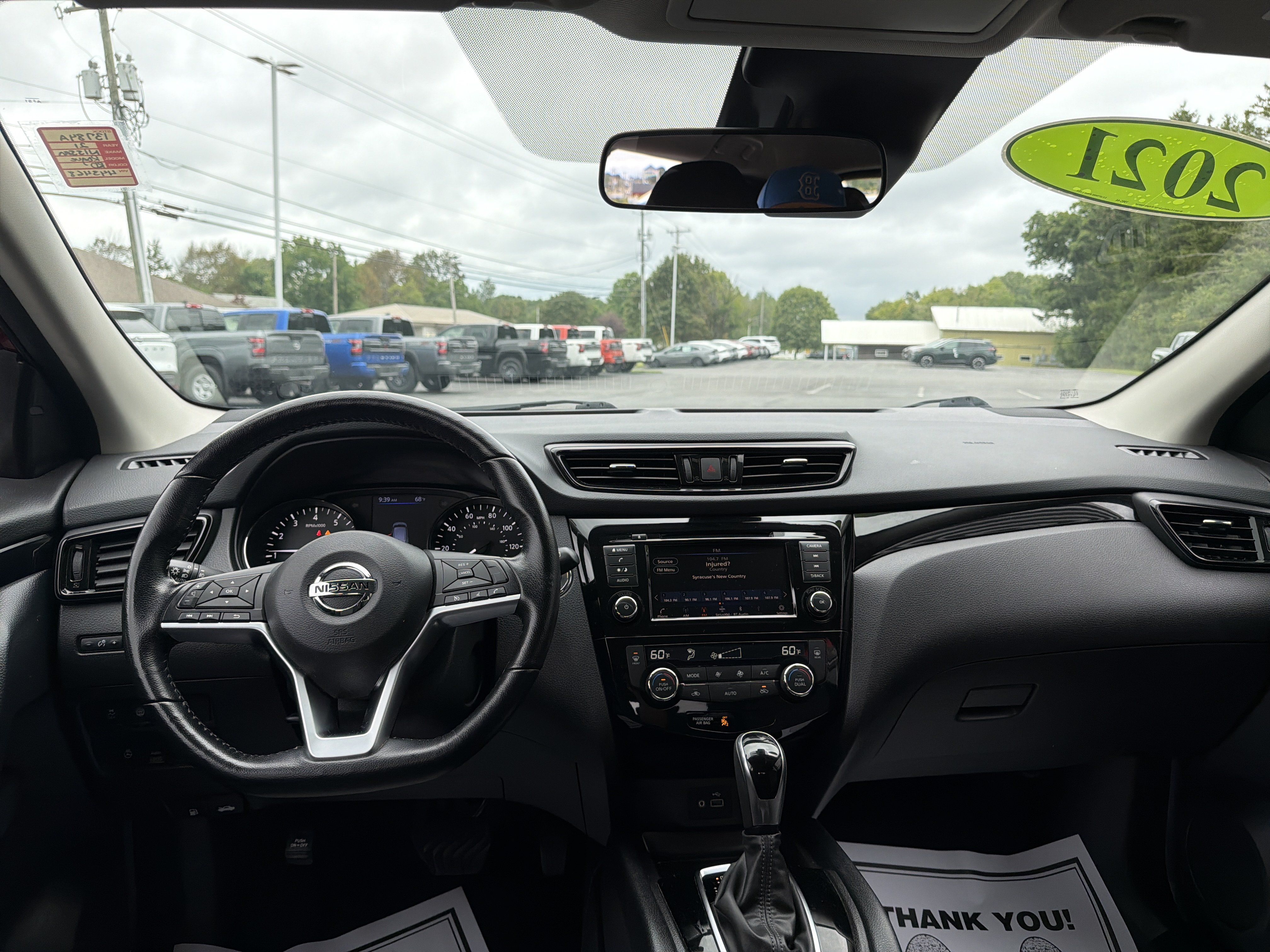 Used 2021 Nissan Rogue Sport SV AWD/4WD image 4