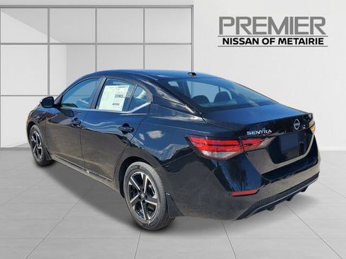 New 2025 Nissan Sentra SV image 4