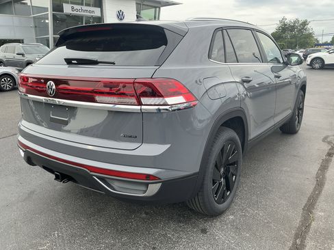 New 2026 Volkswagen Atlas Cross Sport SE AWD/4WD image 7