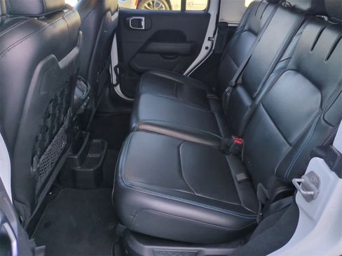 Used 2022 Jeep Wrangler Unlimited Rubicon 4xe w/ Cold Weather Group image 18