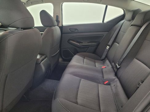 Used 2023 Nissan Altima 2.5 SV AWD/4WD image 18