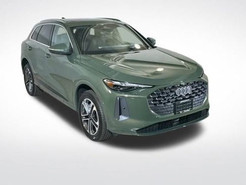 New 2025 Audi Q5 2.0T Premium image 9