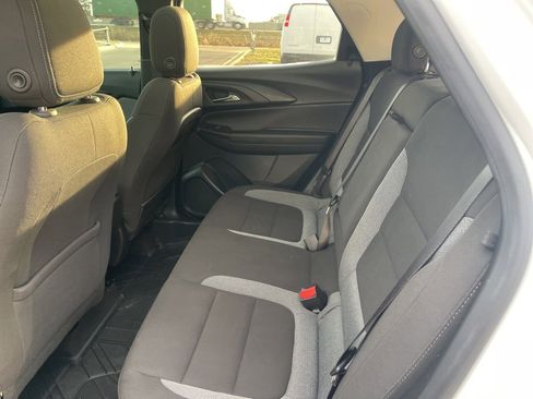 Certified 2024 Chevrolet TrailBlazer LT w/ Convenience Package image 12