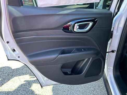 New 2026 Jeep Compass Limited AWD/4WD image 13