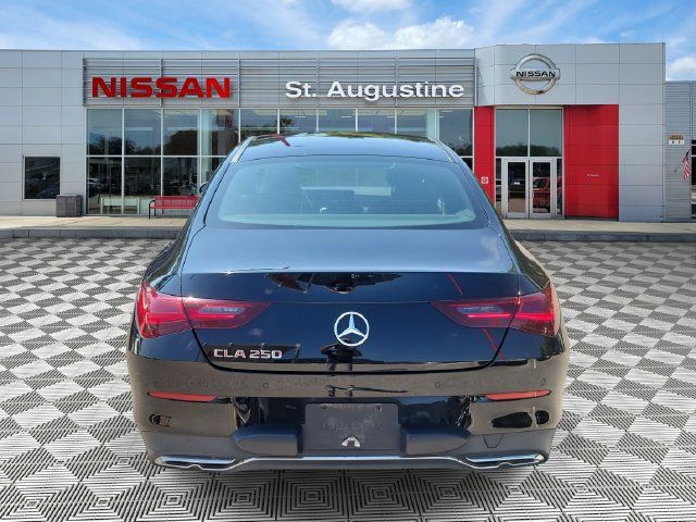 Used 2025 Mercedes-Benz CLA 250 image 3
