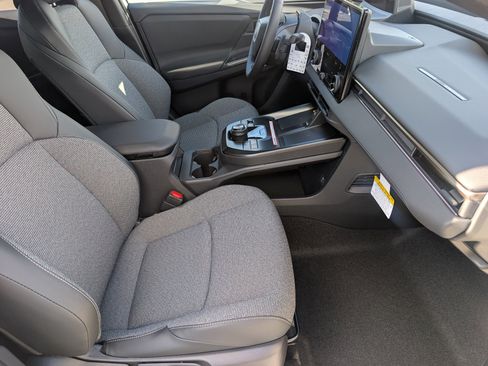 New 2026 Toyota bZ XLE Plus image 17