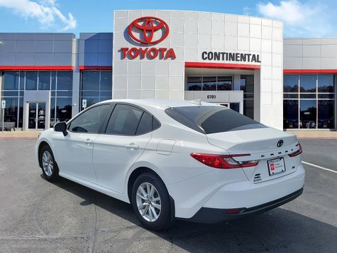 Certified 2025 Toyota Camry LE w/ Convenience Package AWD/4WD image 4