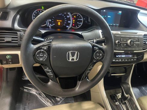 Used 2016 Honda Accord LX image 15