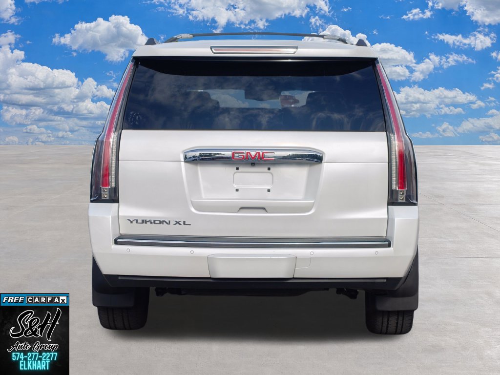 Used 2016 GMC Yukon XL Denali w/ Open Road Package AWD/4WD image 17