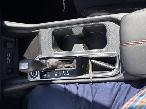 New 2025 Nissan Sentra SR w/ Midnight Edition image 22