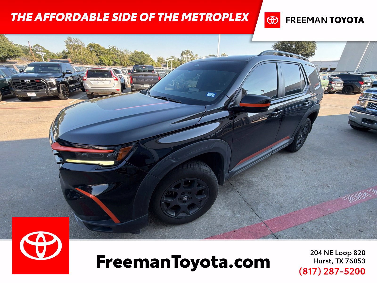 Used 2023 Honda Pilot TrailSport image 1
