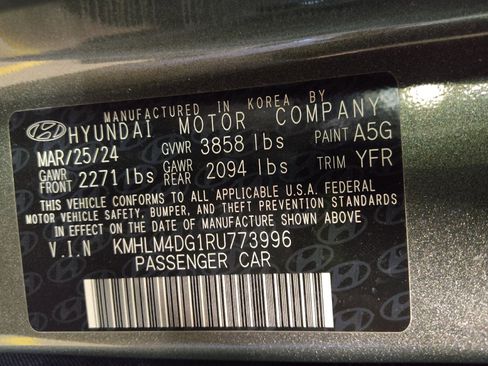 Used 2024 Hyundai Elantra SEL FWD image 33