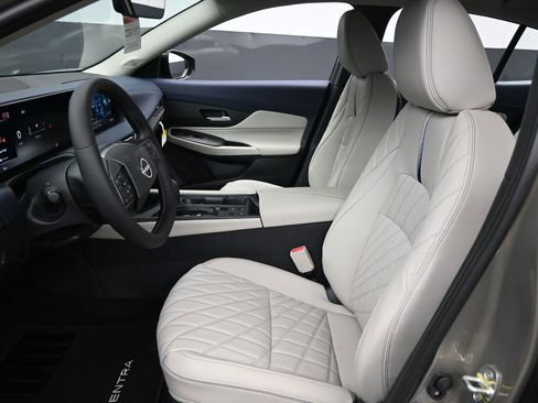 New 2026 Nissan Sentra SL w/ Floor Mat Package FWD image 9