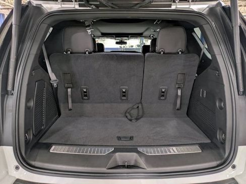 Used 2021 Chevrolet Tahoe RST AWD/4WD image 12