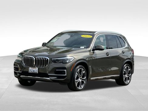 Used 2023 BMW X5 sDrive40i w/ Premium Package image 1