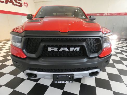 Used 2019 RAM 1500 Rebel AWD/4WD image 2