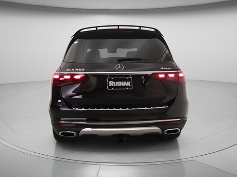 New 2026 Mercedes-Benz GLS 450 4MATIC image 3