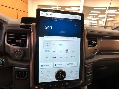 New 2025 Ford F150 Lightning Lariat image 15